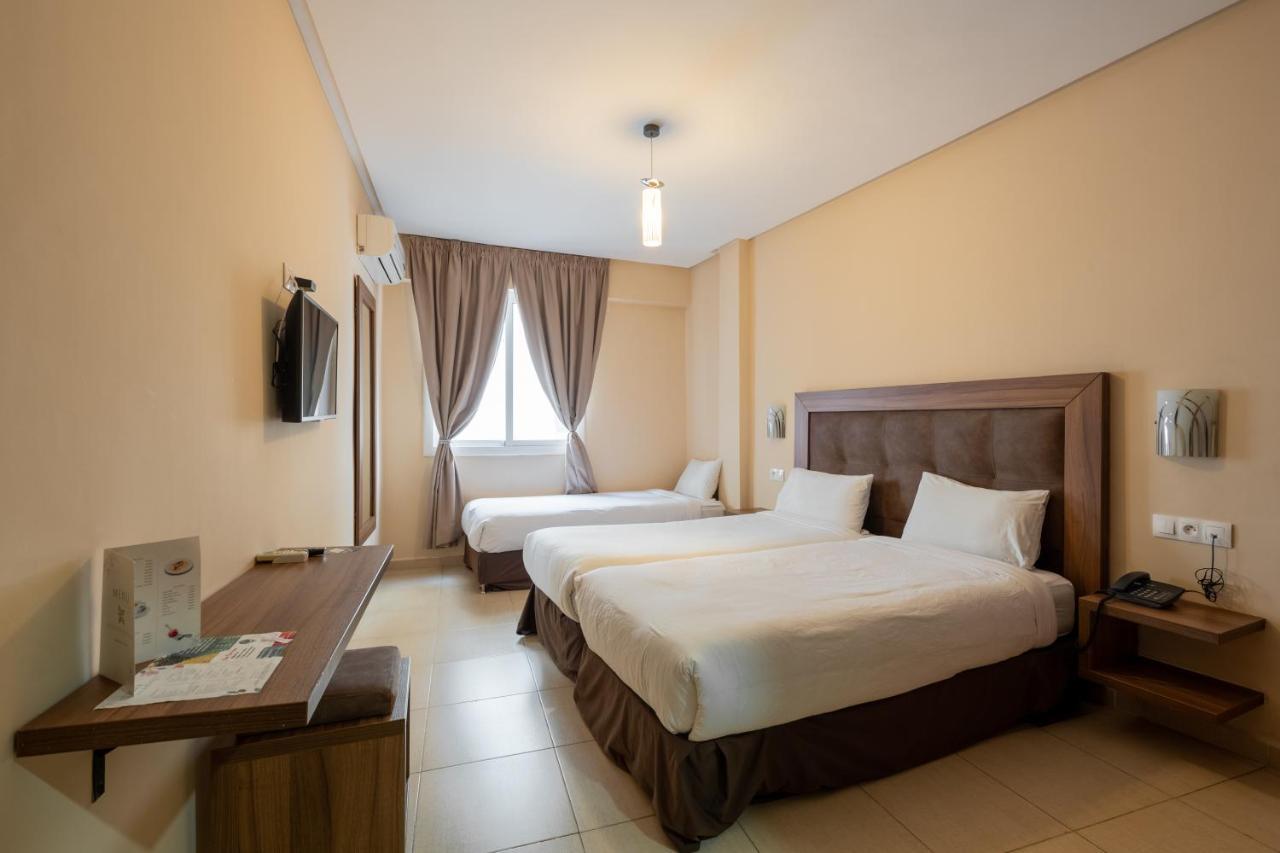 Hotel Etoile Du Nord Tanger Exteriör bild